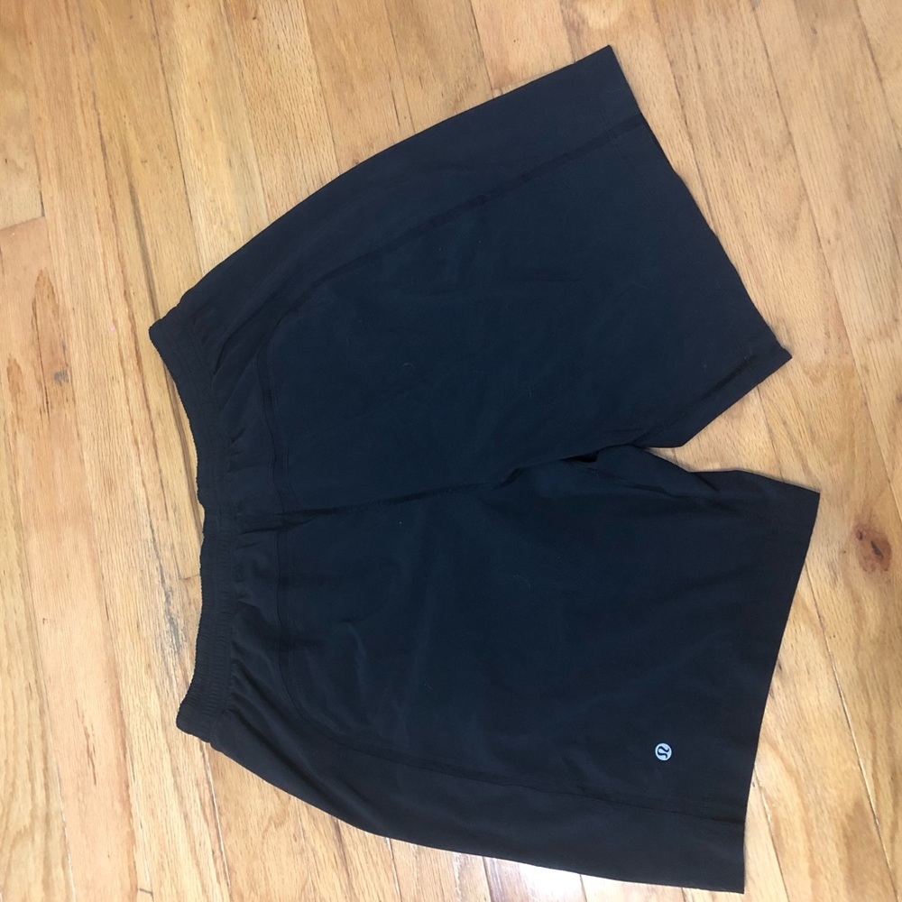 Men’s Lululemon shorts